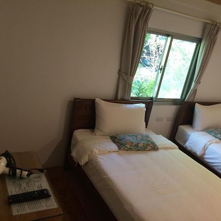 לואי Hou Shan Ren Jia B&B מראה חיצוני תמונה