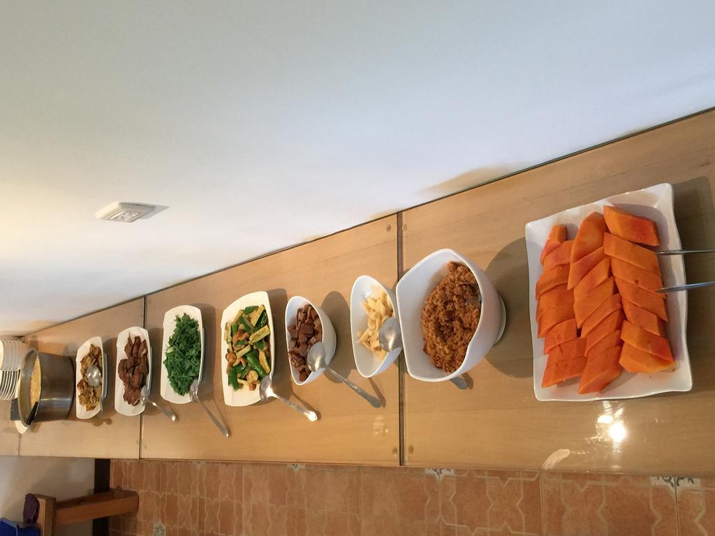 לואי Hou Shan Ren Jia B&B מראה חיצוני תמונה