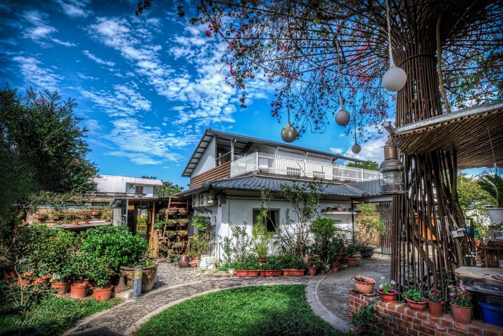 לואי Hou Shan Ren Jia B&B מראה חיצוני תמונה
