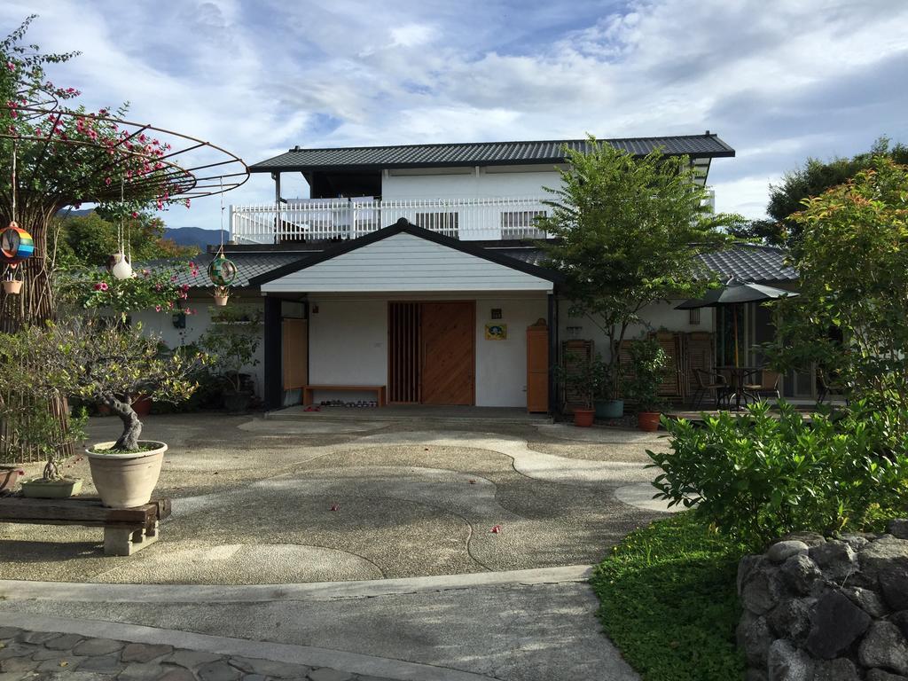 לואי Hou Shan Ren Jia B&B מראה חיצוני תמונה