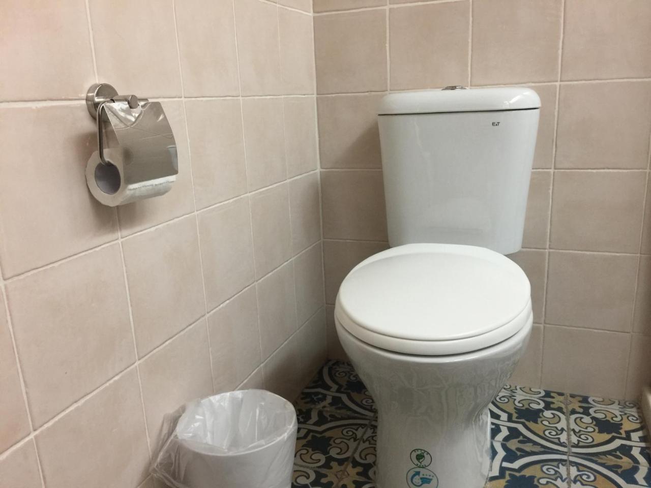 לואי Hou Shan Ren Jia B&B מראה חיצוני תמונה